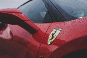 Foto spia nuova Ferrari