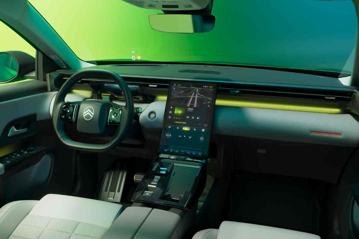 Stellantis, novità Citroen C5 Aircross