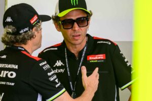 La bordata di Valentino Rossi ai piloti attuali