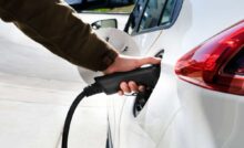 Auto elettrica dura opposizione