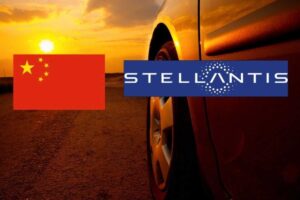 I cinesi scippano Stellantis