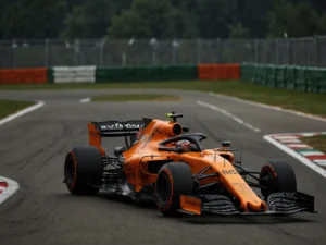 La McLaren MCL40 sfida le favorite: 'Come costruire un aereo in volo'. Avviso di Stella a Mercedes, Ferrari e Red Bull