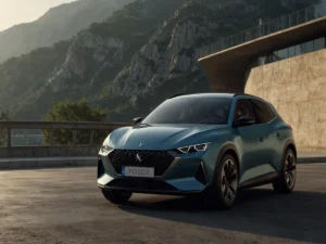 Peugeot 2026: Rinnovamento e Elettrificazione in Arrivo con le Nuove 308, 408 e la Iconica 208 GTi